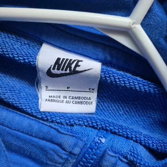 Nike FC Barcelona hoodie - Picture 3 of 3